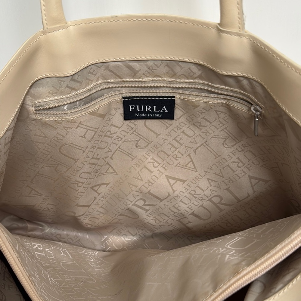 Vintage Furla Cream Leather Tote Bag - Picture 6 of 9